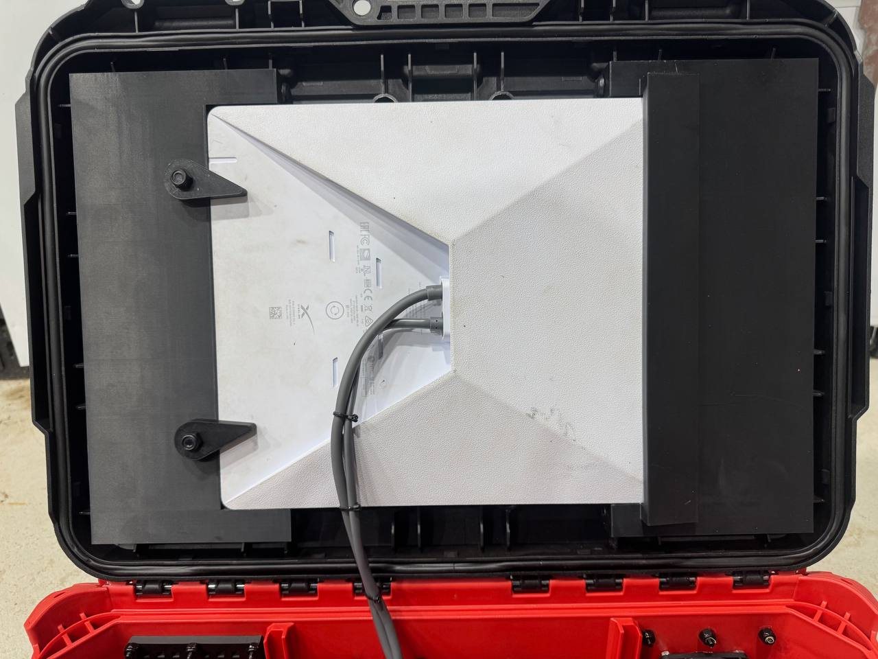 Starlink Mini mounted in the WebStar Box lid